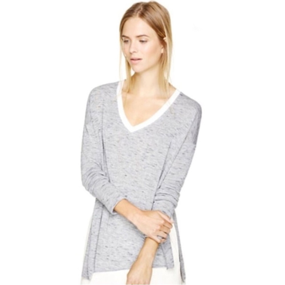 Wilfred Women's Sherbrooke light Gray Oversized V-Neck Side Slit Top - xxs
